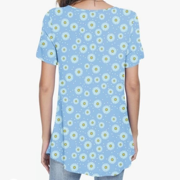 LONGYUAN Short Sleeve Tunic Blouse in Blue Daisy Size M - Picture 3 of 9